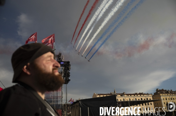 Arrivée de la flamme à Marseille