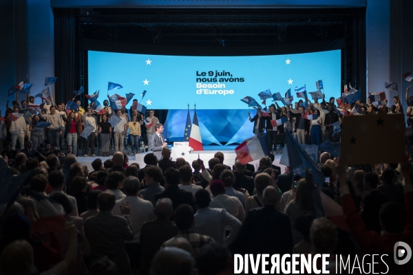 Meeting de Valerie Hayer à la maison de la Mutualité.