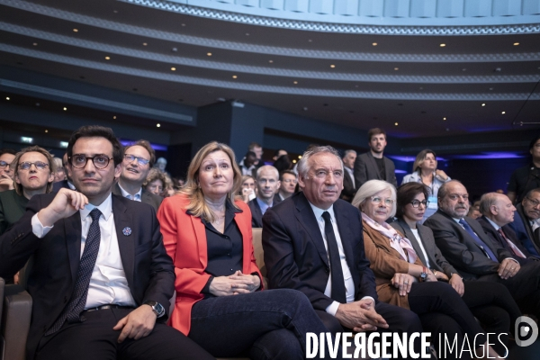 Meeting de Valerie Hayer à la maison de la Mutualité.