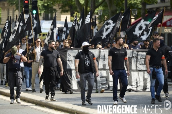 Ultradroite , manifestation « Comité du 9-mai »Construction