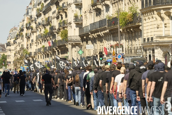 Ultradroite , manifestation « Comité du 9-mai »Construction