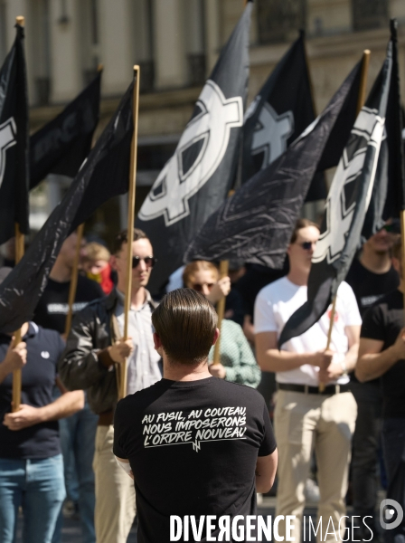 Ultradroite , manifestation « Comité du 9-mai »Construction
