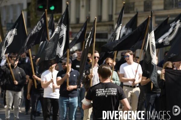 Ultradroite , manifestation « Comité du 9-mai »Construction