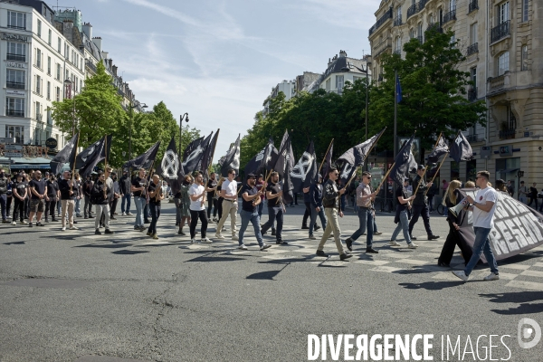 Ultradroite , manifestation « Comité du 9-mai »Construction