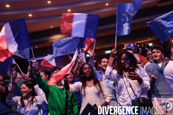 Valerie hayer - meeting de paris pour les europeennes 