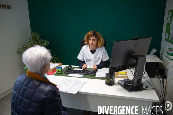 Médecins Solidaires (pour pallier aux déserts médicaux)