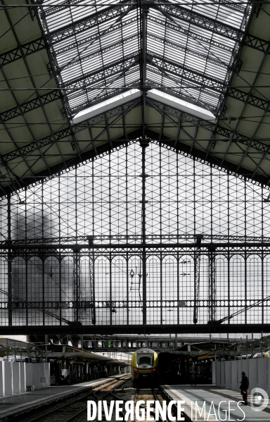 La halle renovée de la gare d  Austerlitz