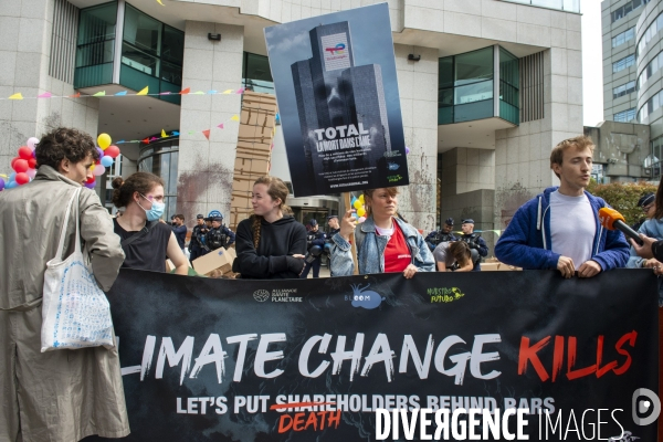 Extinction Rebellion - Liquidation Total