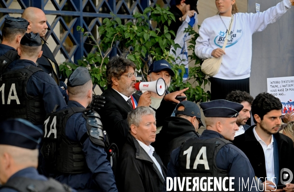 Manifestation contre la conference de rima hassan à l Université paris dauphine