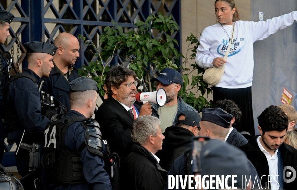 Manifestation contre la conference de rima hassan à l Université paris dauphine