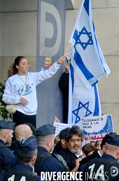 Manifestation contre la conference de rima hassan à l Université paris dauphine