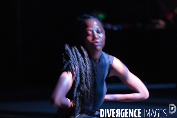 TOI, MOI, TITUBA…, de Dorothée Munyaneza