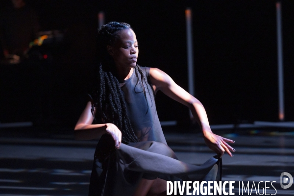 TOI, MOI, TITUBA…, de Dorothée Munyaneza