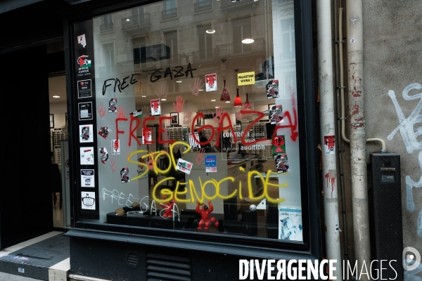 Paris 2024 - tags free gaza