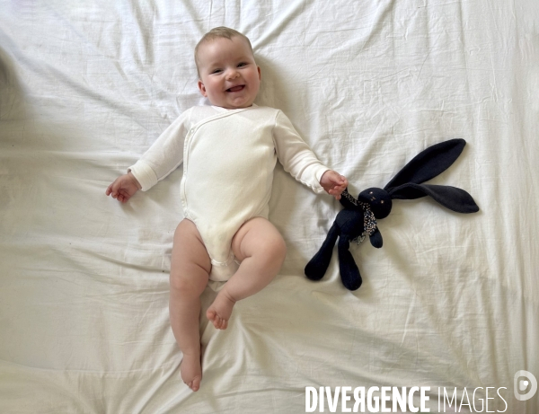 Le bébé Iris A. 6 mois 