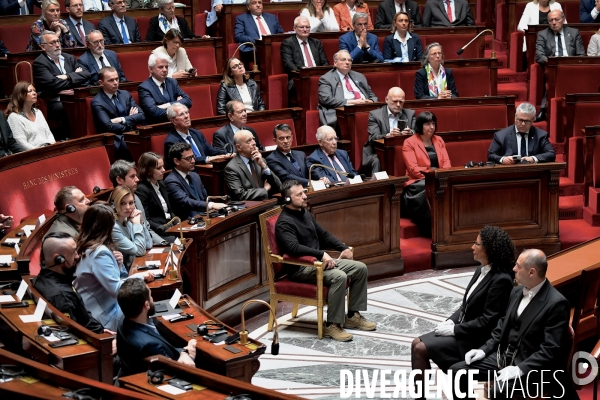 Volodymyr Zelensky à Assemblée nationale