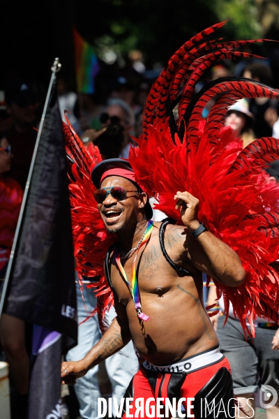 Marche des fiertés à Nantes