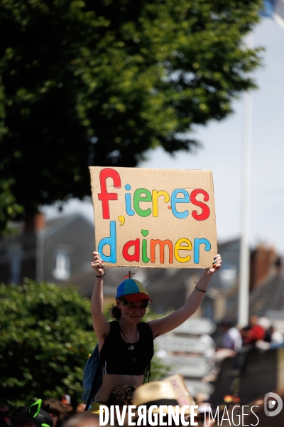 Marche des fiertés à Nantes