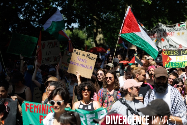 Marche des fiertés à Nantes