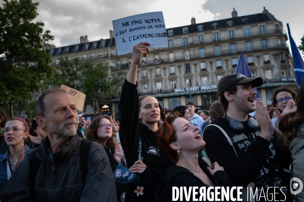 Rassemblement contre l extreme droite 