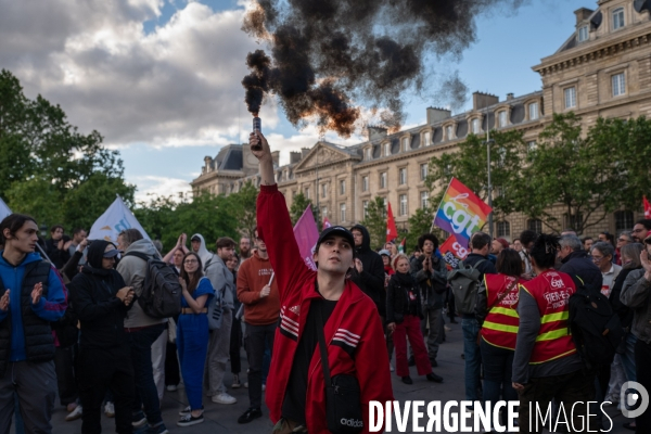 Rassemblement contre l extreme droite 