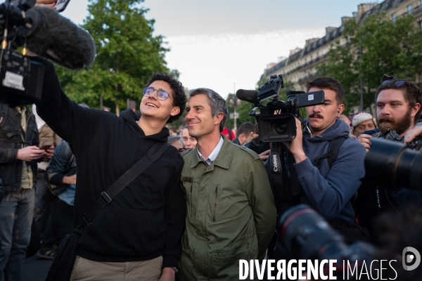 Rassemblement contre l extreme droite 