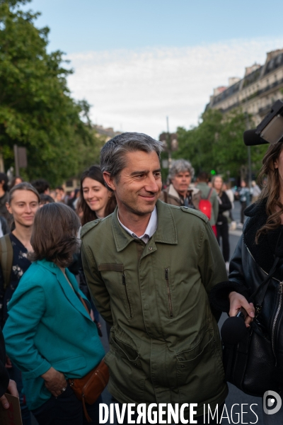 Rassemblement contre l extreme droite 