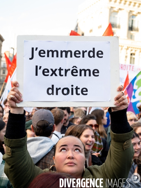 La jeunesse en colère face à l avancée du Rassemblement National aux élections européennes.