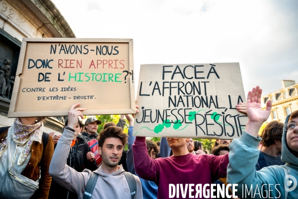 La jeunesse en colère face à l avancée du Rassemblement National aux élections européennes.