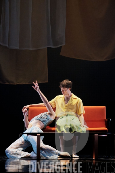 Sous les jupes / Pierre-Émile Lemieux-Venne / Ballet de l Opéra national du Rhin