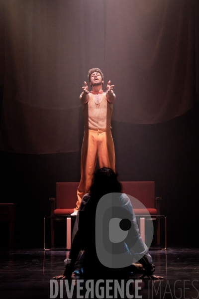 Sous les jupes / Pierre-Émile Lemieux-Venne / Ballet de l Opéra national du Rhin