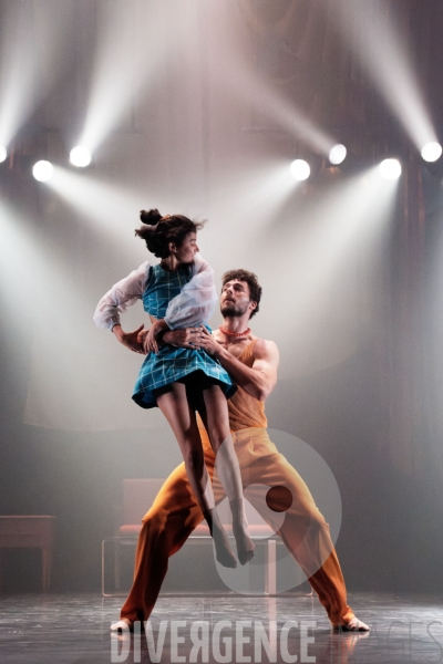 Sous les jupes / Pierre-Émile Lemieux-Venne / Ballet de l Opéra national du Rhin