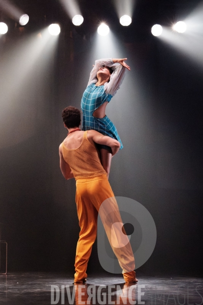 Sous les jupes / Pierre-Émile Lemieux-Venne / Ballet de l Opéra national du Rhin