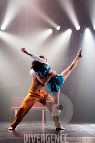 Sous les jupes / Pierre-Émile Lemieux-Venne / Ballet de l Opéra national du Rhin