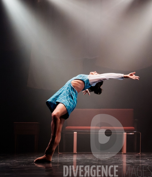 Sous les jupes / Pierre-Émile Lemieux-Venne / Ballet de l Opéra national du Rhin