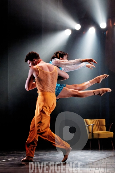 Sous les jupes / Pierre-Émile Lemieux-Venne / Ballet de l Opéra national du Rhin