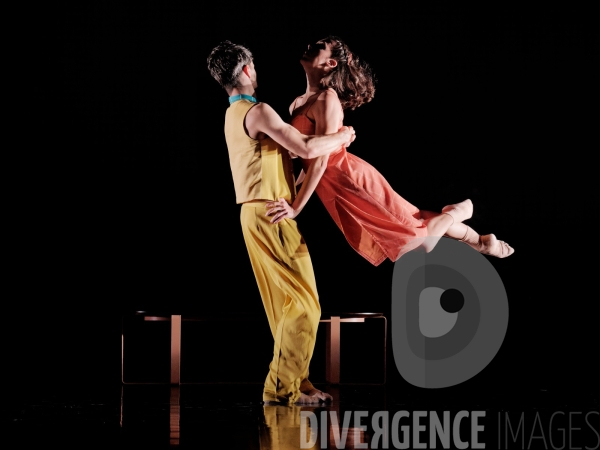 Sous les jupes / Pierre-Émile Lemieux-Venne / Ballet de l Opéra national du Rhin