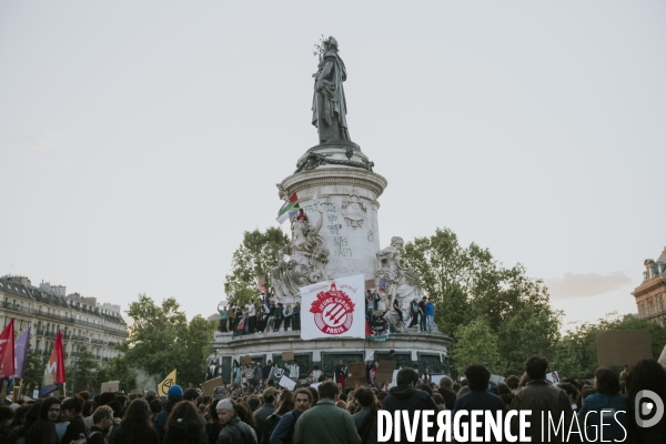 La jeunesse  emmerde  le Rassemblement National