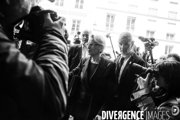 Crise chez les lr - eric ciotti exclu