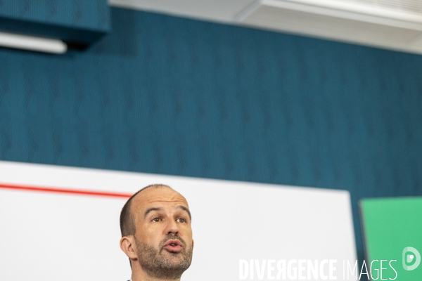 Conférence de presse du Nouveau Front populaire à la Maison de la Chimie