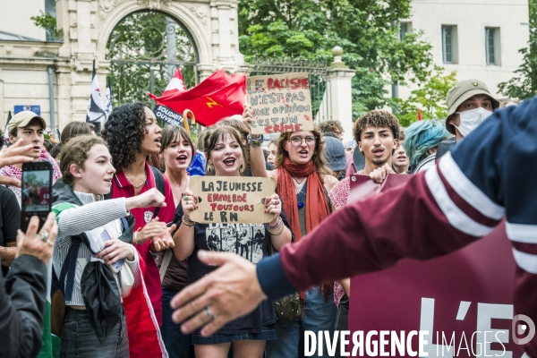 Montpellier - Manifestation contre l extreme droite