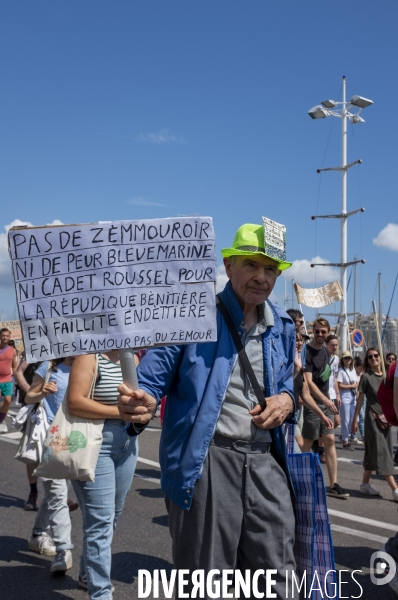 Manifestation contre l’extrême droite à Marseille