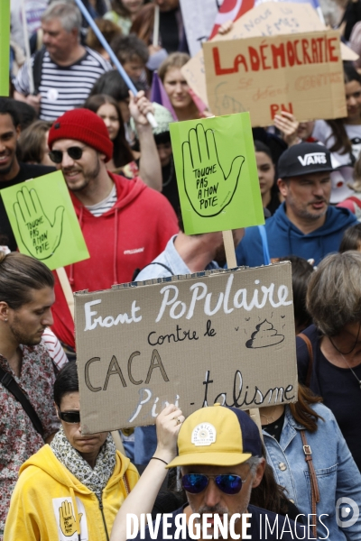 Bordeaux, Manifestation contre l extrême droite pour les élections législatives.