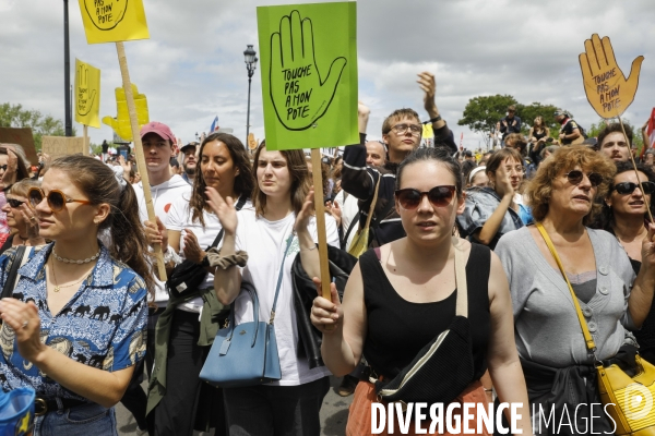 Bordeaux, Manifestation contre l extrême droite pour les élections législatives.