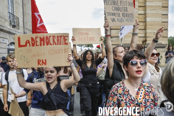Bordeaux, Manifestation contre l extrême droite pour les élections législatives.
