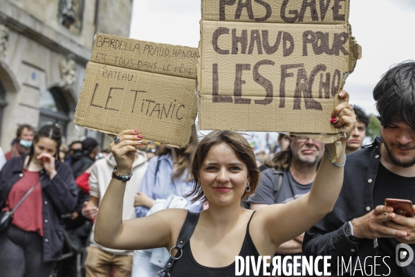 Bordeaux, Manifestation contre l extrême droite pour les élections législatives.