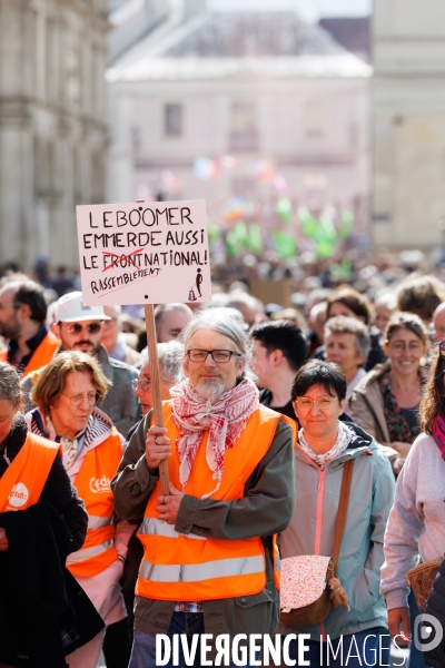 Manifestation pour le Front Populaire à Laval