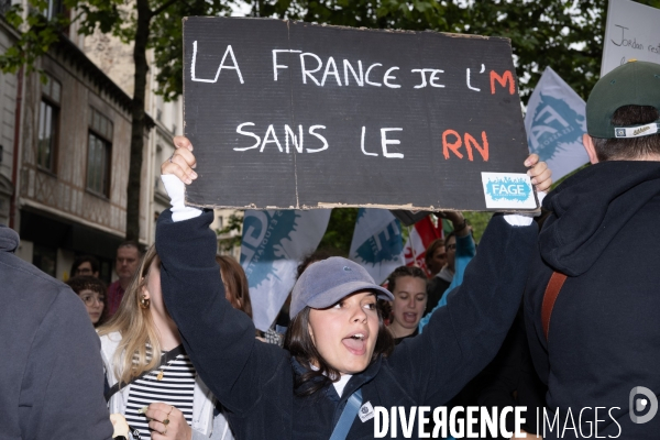 Manifestation contre l extreme droite Paris