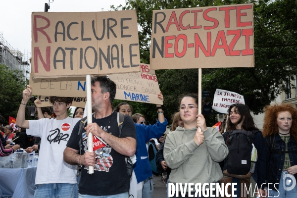 Manifestation contre l extreme droite Paris