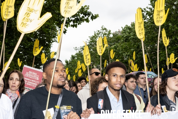 Manifestation contre l extreme droite Paris